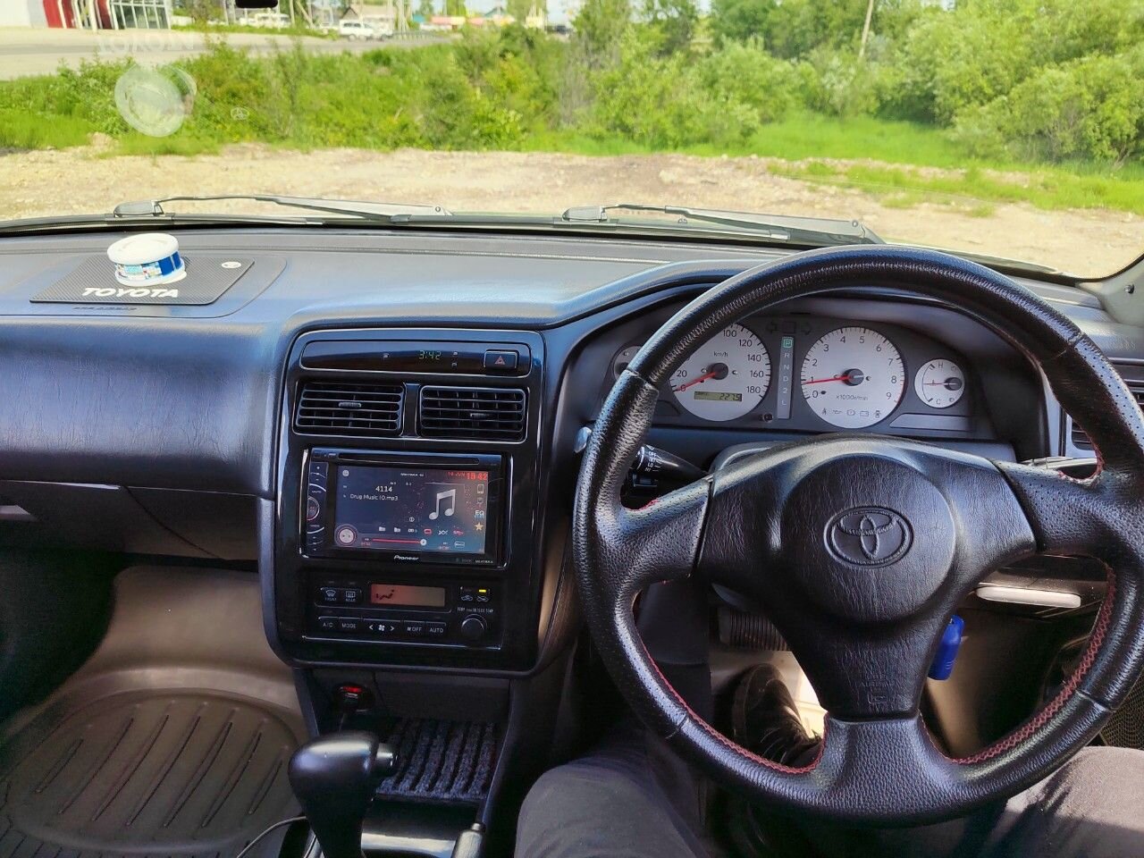 Toyota Carina: фото владельца