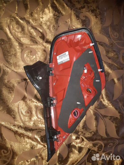 Задняя левая фара на ниссан теана j31