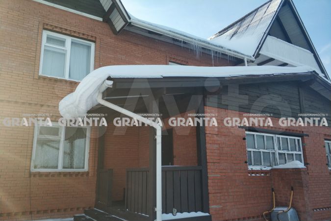 Дом 286 м² на участке 20 сот.