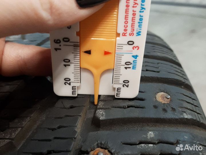 Nokian Tyres Hakkapeliitta 7 245/45 R18