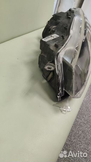 Фара на volkswagen golf 6 левая