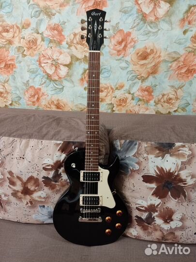 Электро гитара Cort CR100 и комбоусилитель Cort