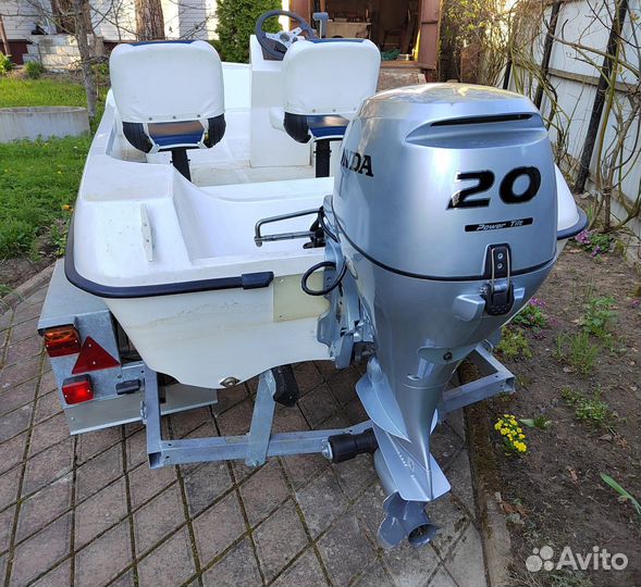 Лодка nissamaran laker 410