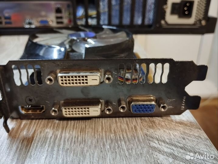Видеокарта Gigabyte GeForce GT640 2Гб