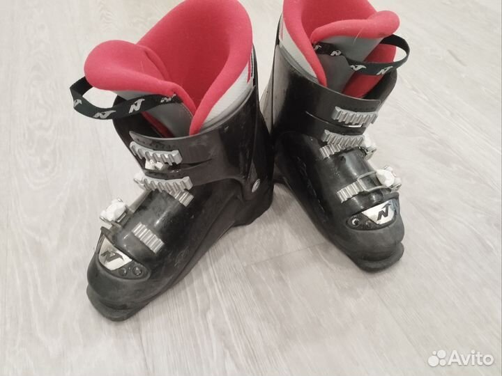 Горнолыжные ботинки nordica 250мм