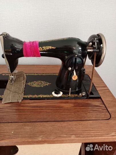 Швейная машинка подольская ножная