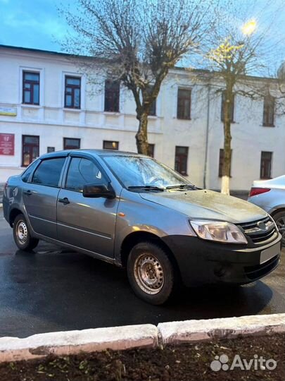 LADA Granta 1.6 МТ, 2013, 200 000 км