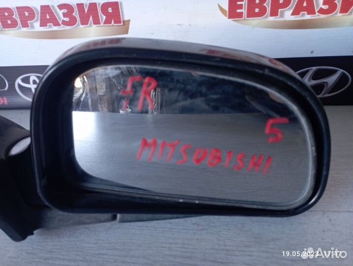 Зеркало заднего вида боковое переднее правое