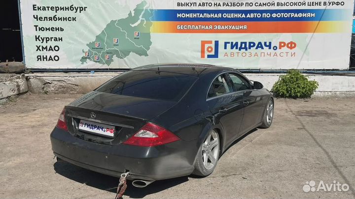 Суппорт тормозной задний левый Mercedes-Benz CLS-C