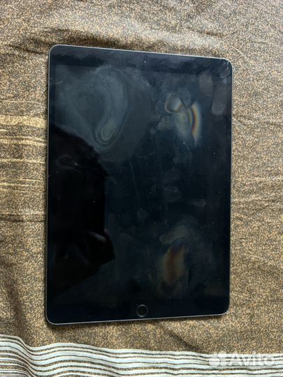 Планшет apple iPad air 3
