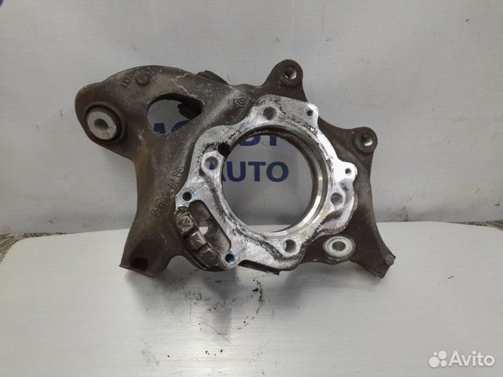 Кулак поворотный задний правый Mercedes-Benz Glk