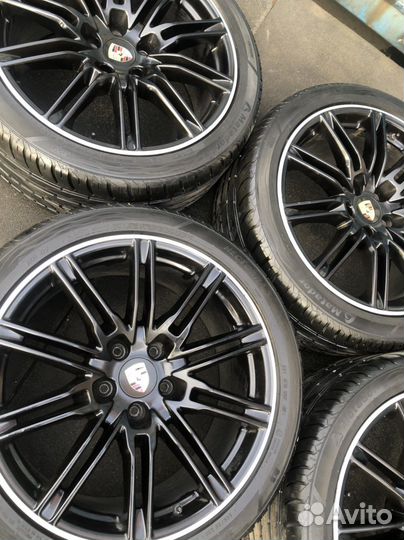 Комплект оригинальных колес R21 Porsche Cayenne