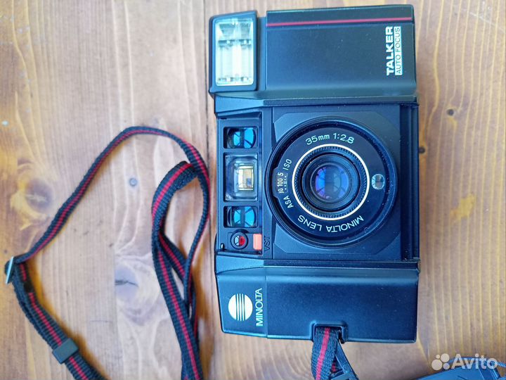Плёночный фотоаппарат Minolta AF-SV Talker б/у