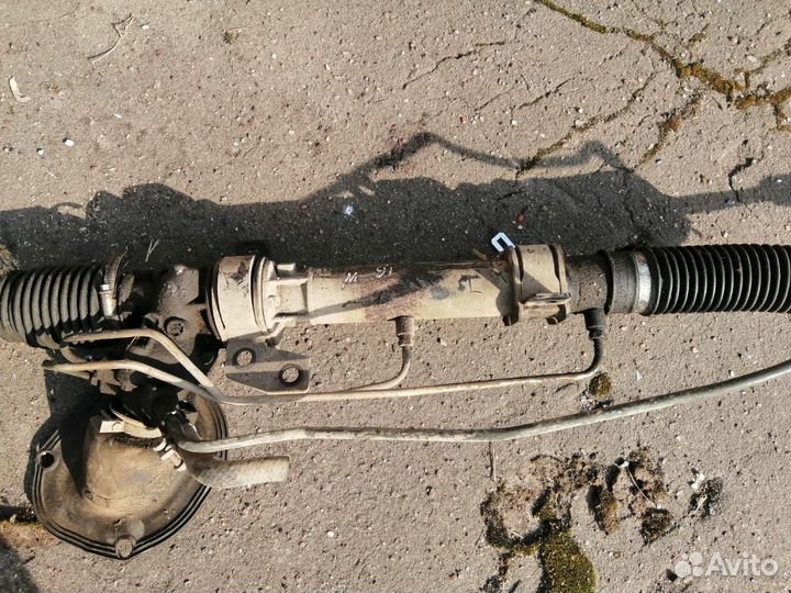 Рулевая рейка Nissan Primera W10 ga16