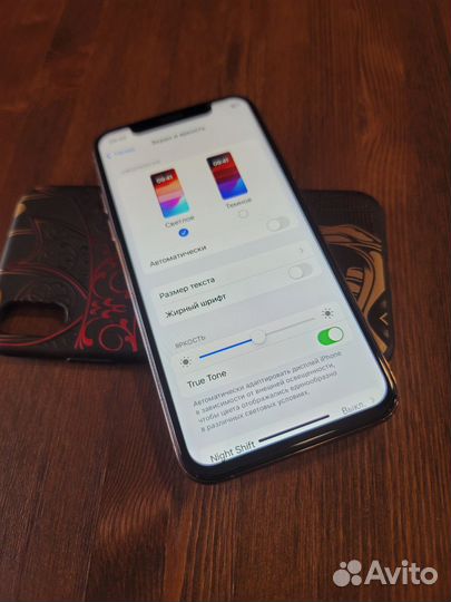 iPhone Xs, 64 ГБ
