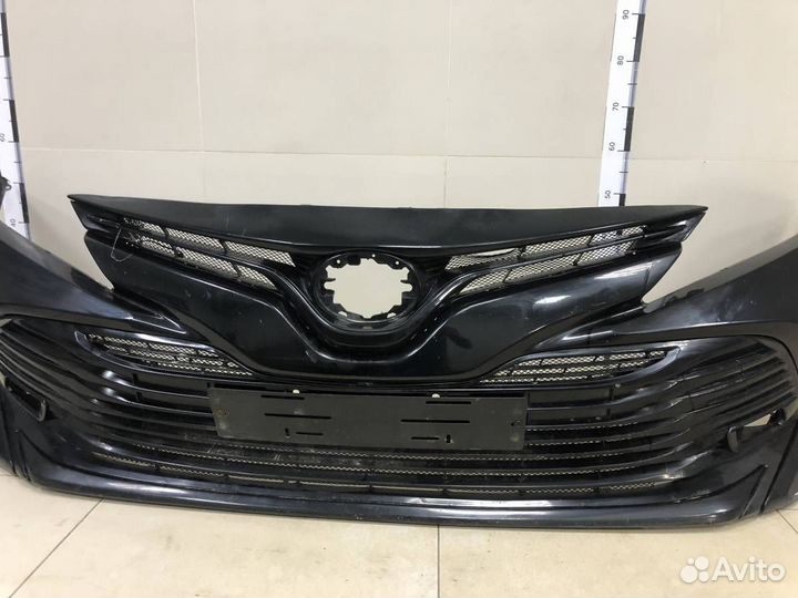 Бампер передний Toyota Camry