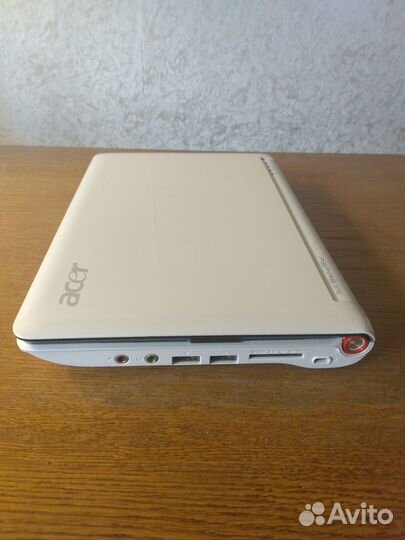 Acer aspire one ZG5