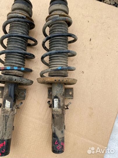 Амортизатор передний Skoda Fabia 2