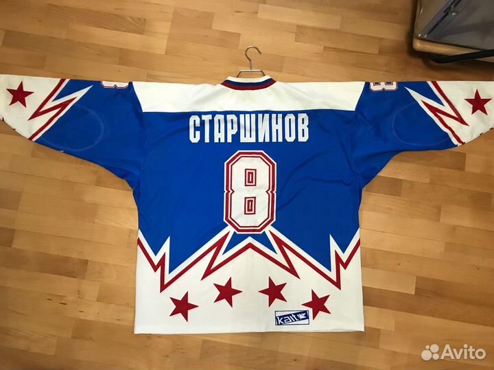 Хоккейный свитер