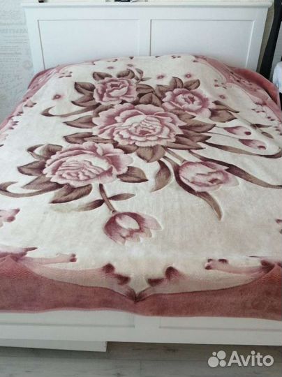 Плед (покрывало)