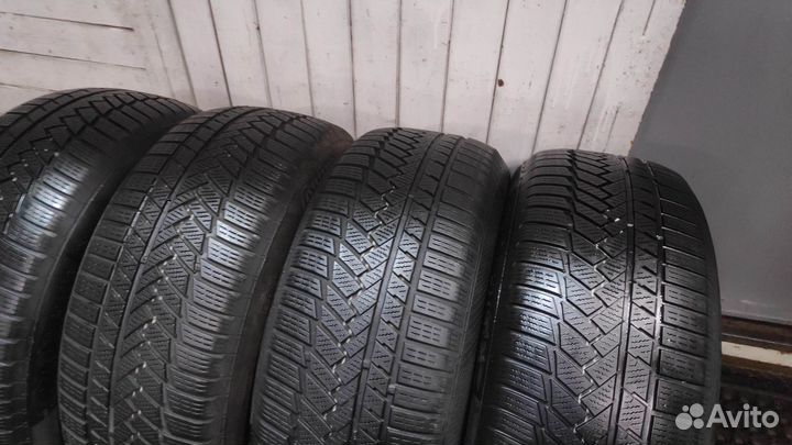 Continental ContiWinterContact TS 850 P 255/55 R19 111V