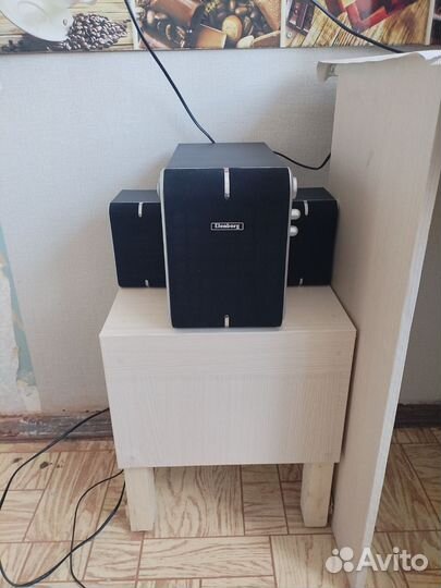 Акустические колонки Elenberg