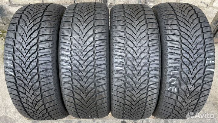 Goodyear UltraGrip Ice 2 215/55 R17