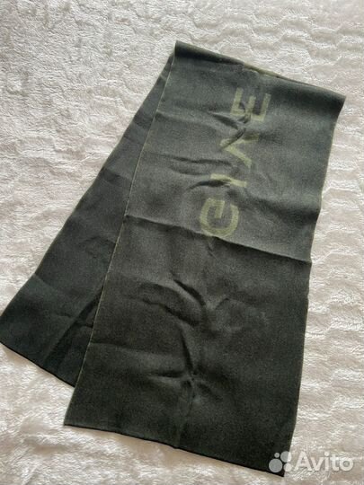 Шарф Givenchy новый из шерсти (оригинал)