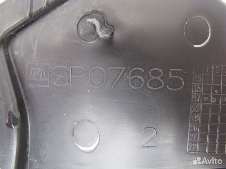 BMW 5 G30, G31, G38 Жабо 2016+