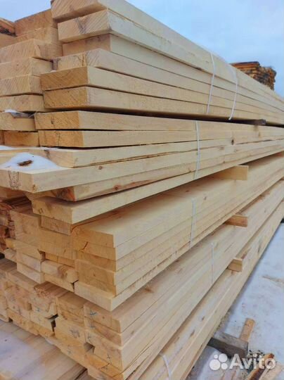Доска лиственница строганная разных сечений и влаж