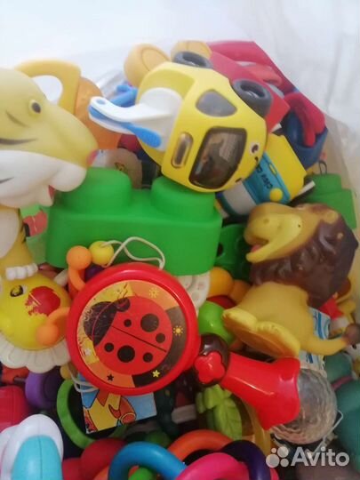 Детские игрушки