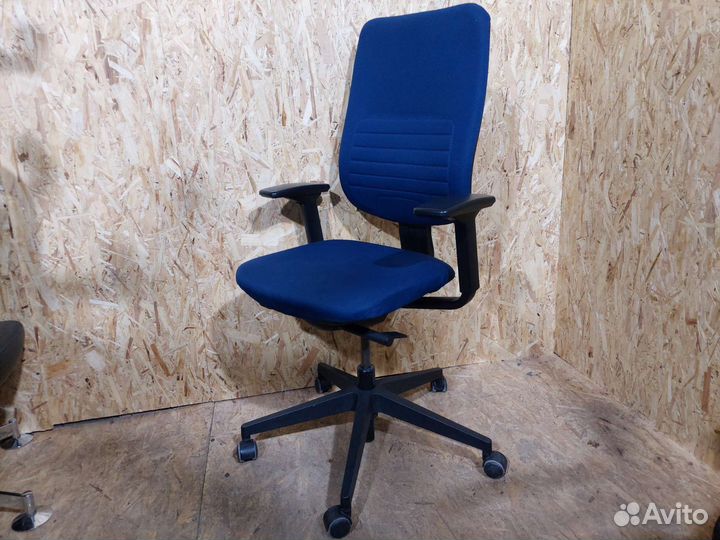 Компьютерное кресло Steelcase Франция