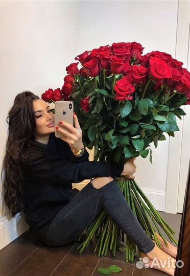 Розы штучно и букеты 25/45/55/101/Доставка