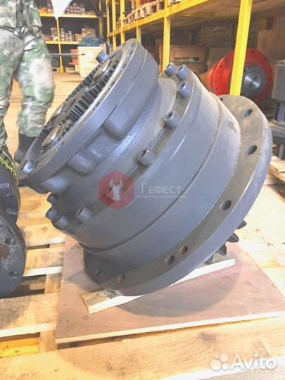 Редуктор поворота Komatsu PC210-7 20Y-26-00240