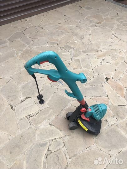 Газонокосилка электрическая