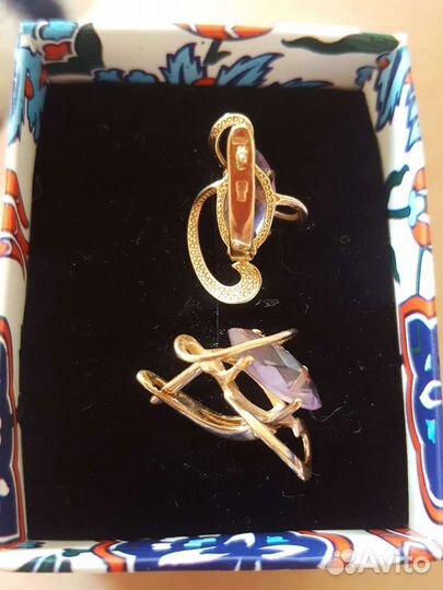 Серьги золотые