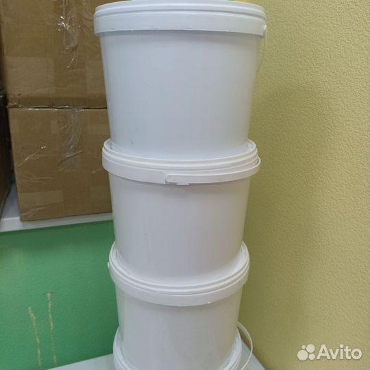 Ведро пластиковое с крышкой 10л