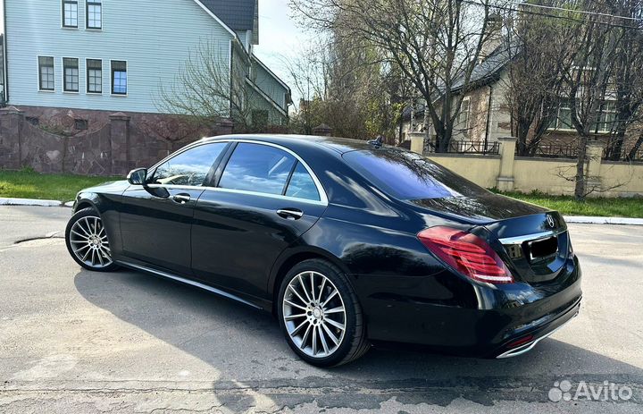 Аренда авто Мерседес S-class с водителем