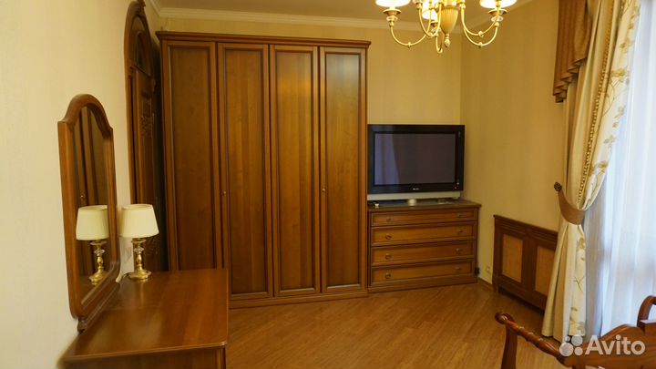 Спальные гарнитур Италия