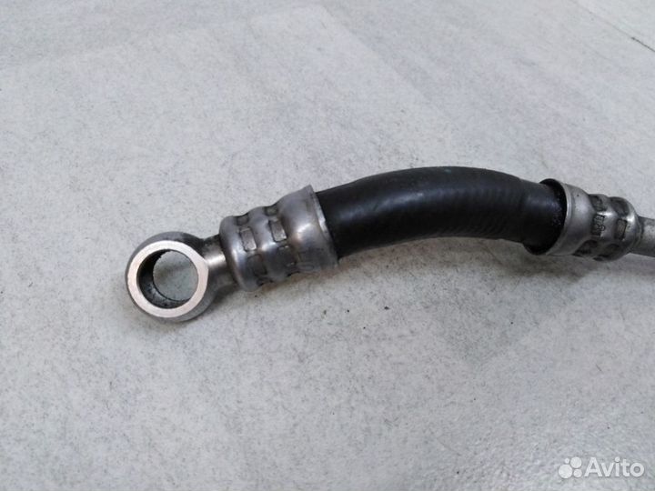 Трубка турбины 11427608123 бмв