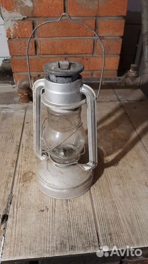Керосиновая лампа Летучая мышь