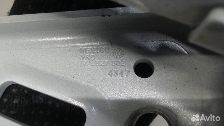 Петля крышки багажника Volkswagen Jetta 7 2018, 20