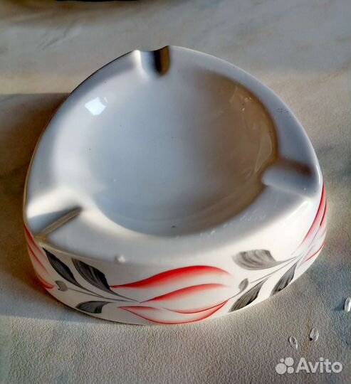 Подсвечник и пепельница