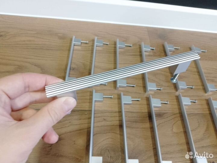 Ручка мебельная скоба