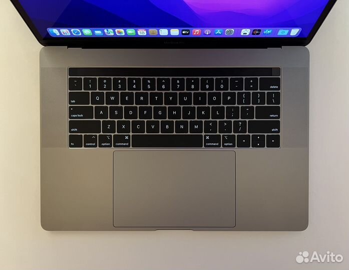 MacBook Pro 15 2018 2.6GHz 16GB 512SSD