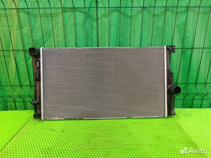 Радиатор охлаждения Bmw 528 F10 N20B20 2011
