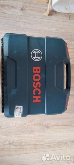 Продам перфоратор новый bosch GBH 2-28