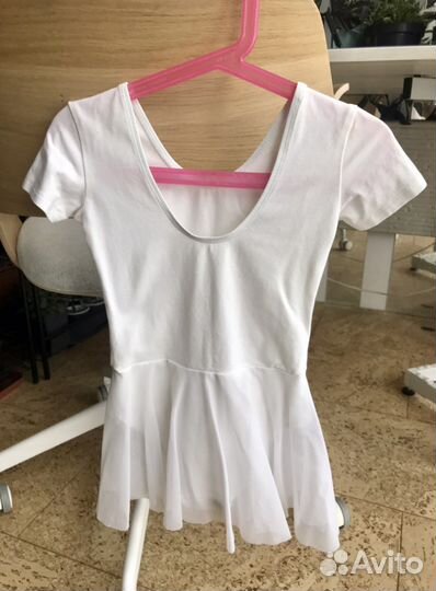 Гимнастический купальник и юбка р 122-128