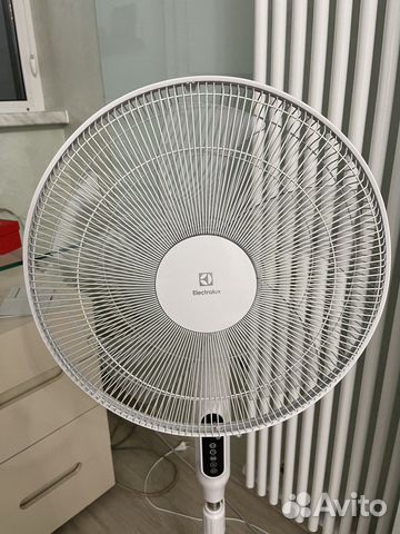 Вентилятор напольный Electrolux EFF-1020i купить в Москве | Товары для ...
