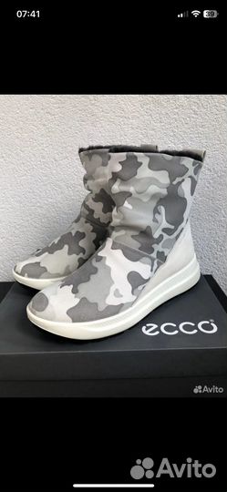 Сапожки женские